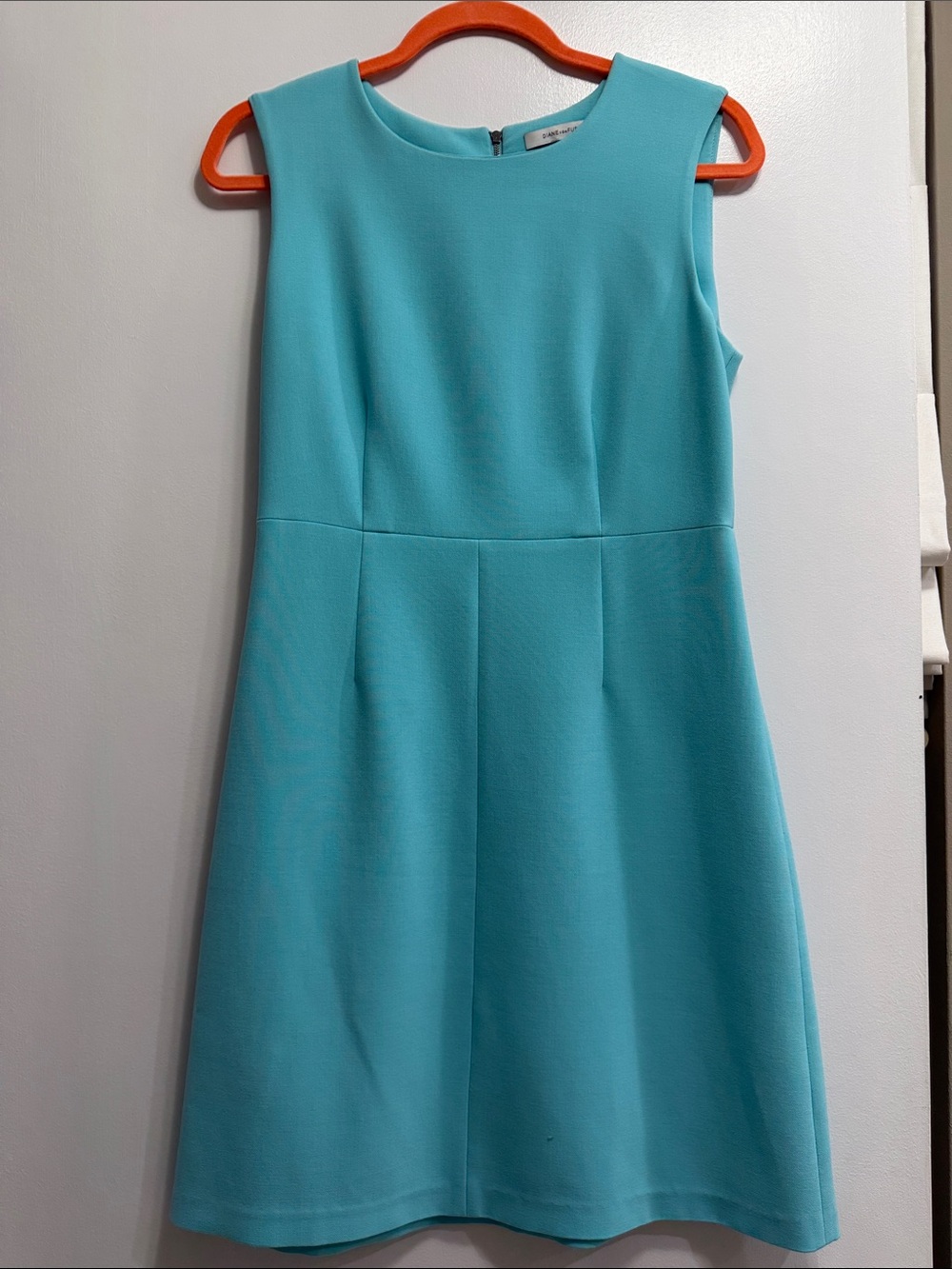 Diane Von Furstenberg Sleeveless Aqua A-line Dress size 6